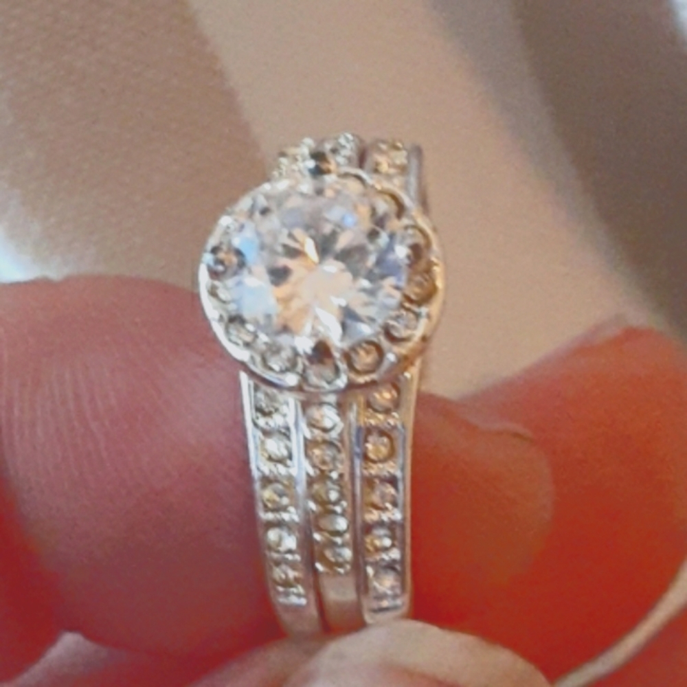 Avon cubic zirconia wedding ring and band